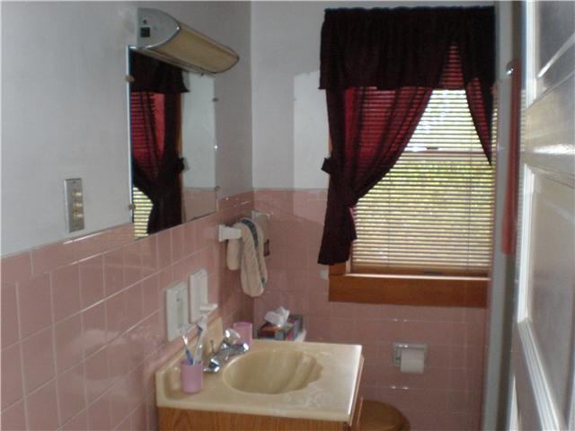 655 South Hampton Road Columbus, OH 43213 - Photo 7 of 10