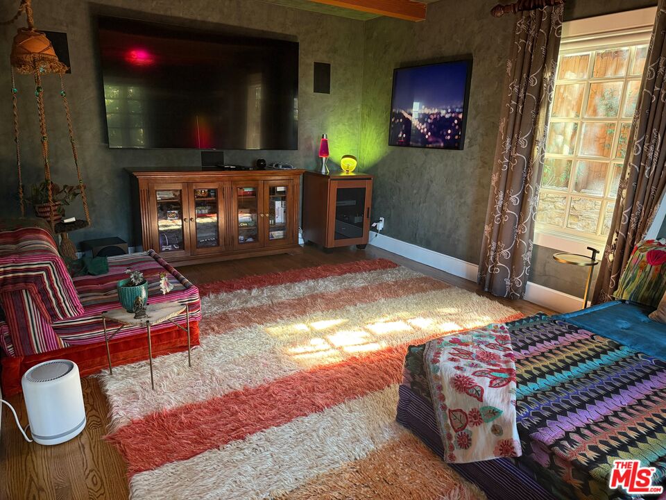 13415 Java Drive Beverly Hills, CA 90210 - Photo 14 of 24