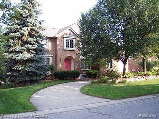 339 Rose Brier Drive Rochester, MI 48309 - Photo 1 of 1 Welcome to 339 Rose Brier Dr.