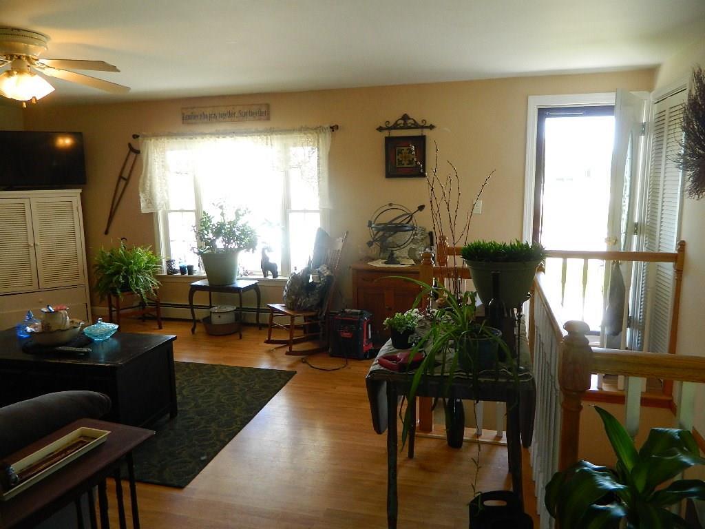 402 High Street Paris, ME 04281 - Photo 3 of 22 Photo
