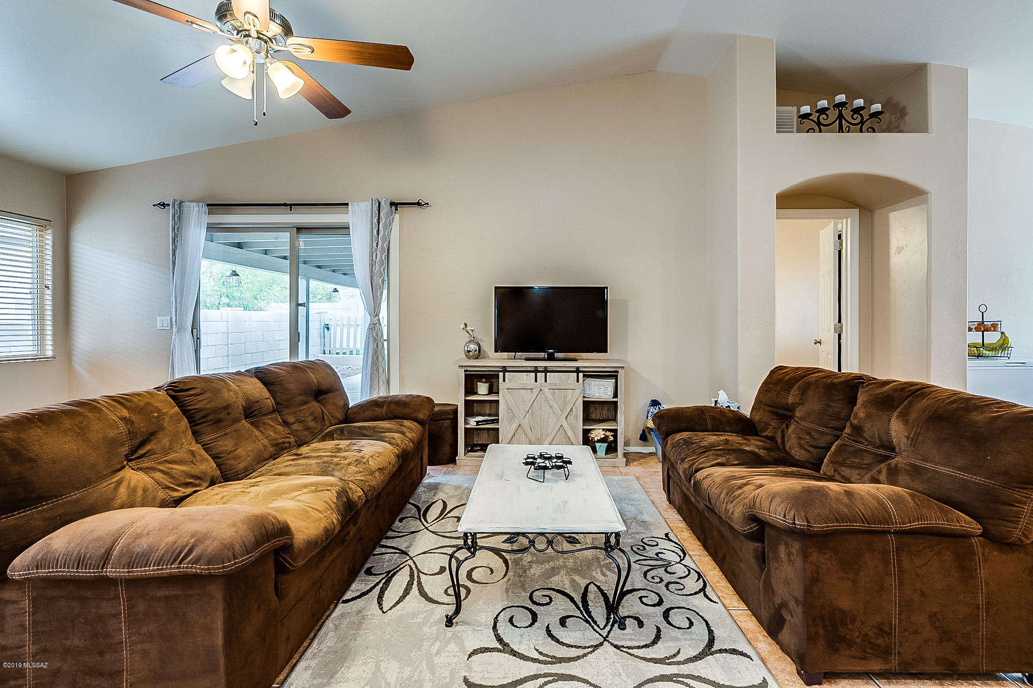 8329 South Bainbridge Road Tucson, AZ 85747 - Photo 11 of 42
