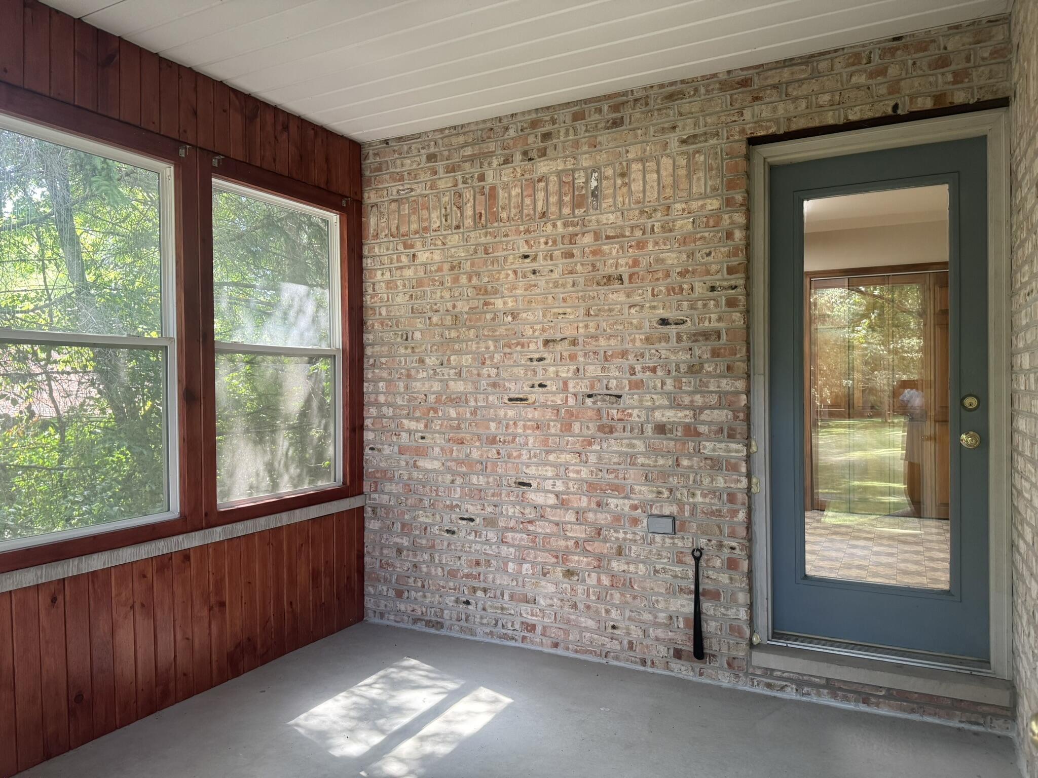 641 D Begonia Street Southeast De Motte, IN 46310 - Photo 19 of 39 a view of an empty room and window