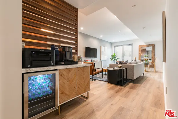 $4,968 | 5801 Camerford Avenue, Unit PH2, Los Angeles, CA 90038