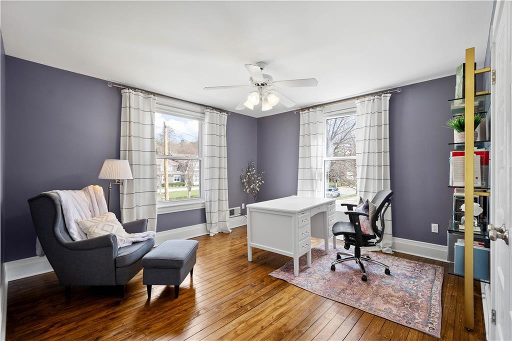 419 Oliver Road Sewickley, PA 15143 - Photo 21 of 34 a living room with furniture a rug and a window