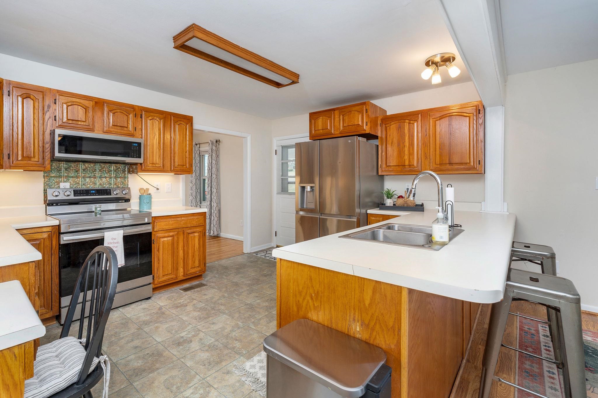 1333 Middlebrook Road Staunton, VA 24401 - Photo 16 of 75 Gallery Image 16