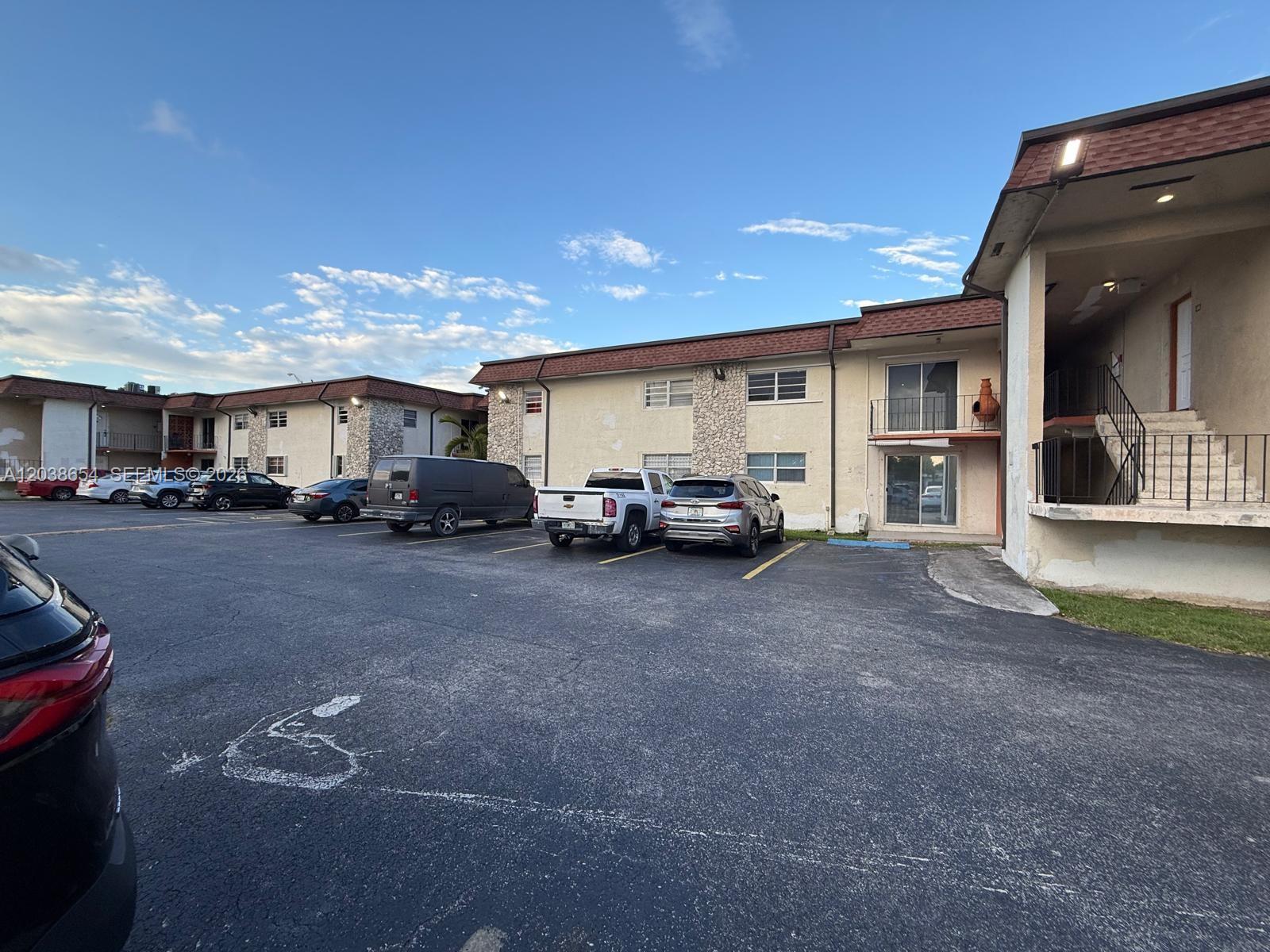 1275 West 35th Street, Unit 32B Hialeah, FL 33012 - Photo 1 of 11