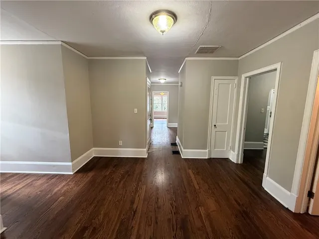 $1,395 | 300 Forrest Avenue, Gainesville, GA 30501