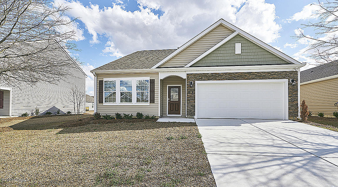 316 Frida Road New Bern, NC 28560 - Photo 2 of 22 DSC09143_web