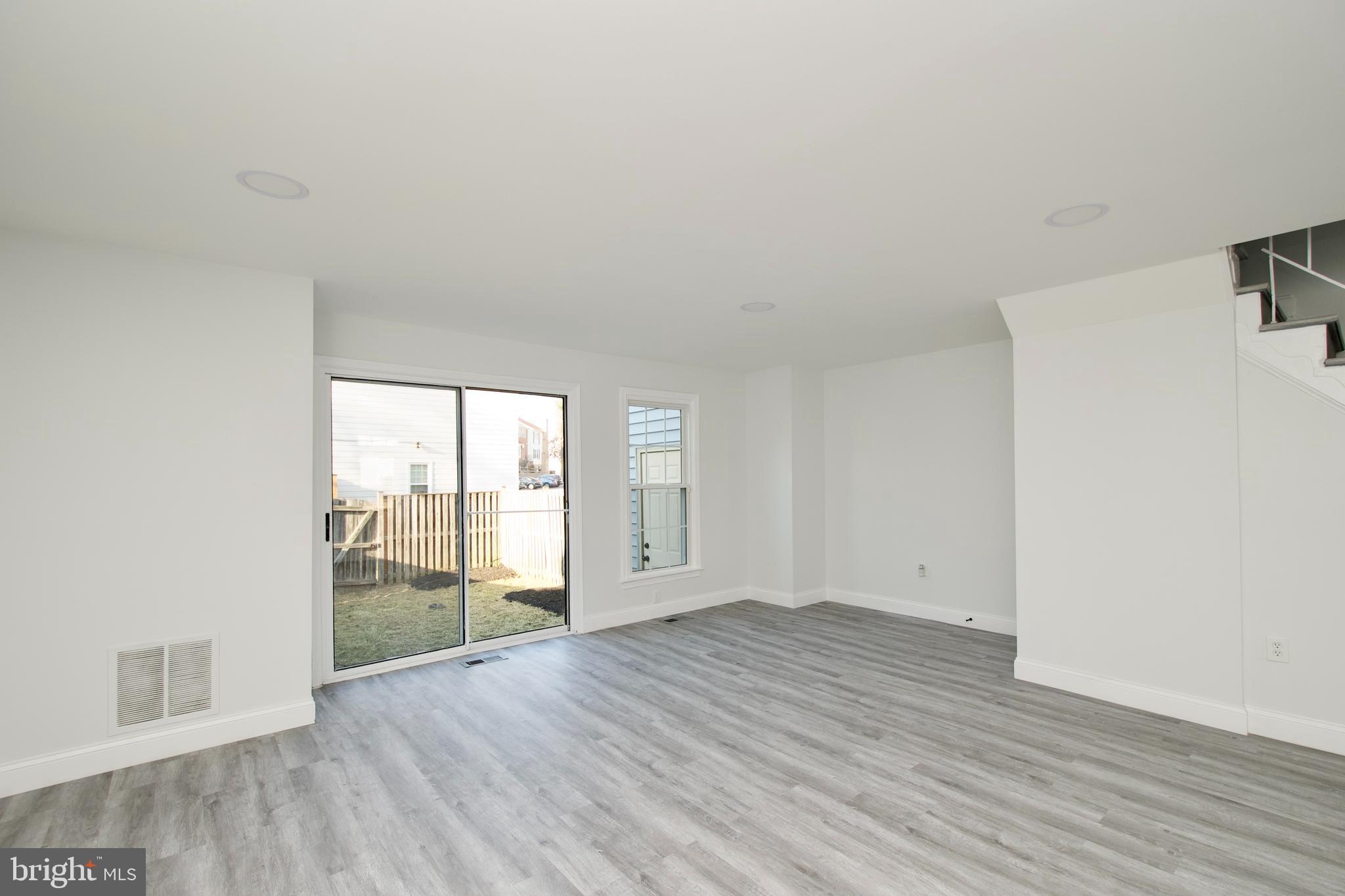 7854 Parthian Court Springfield, VA 22153 - Photo 11 of 40 Gallery Image 11
