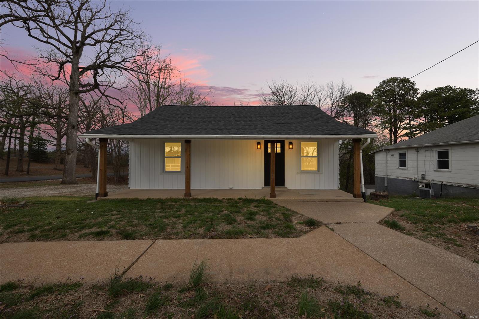 306 Main Street Herculaneum, MO 63048 - Photo 2 of 29