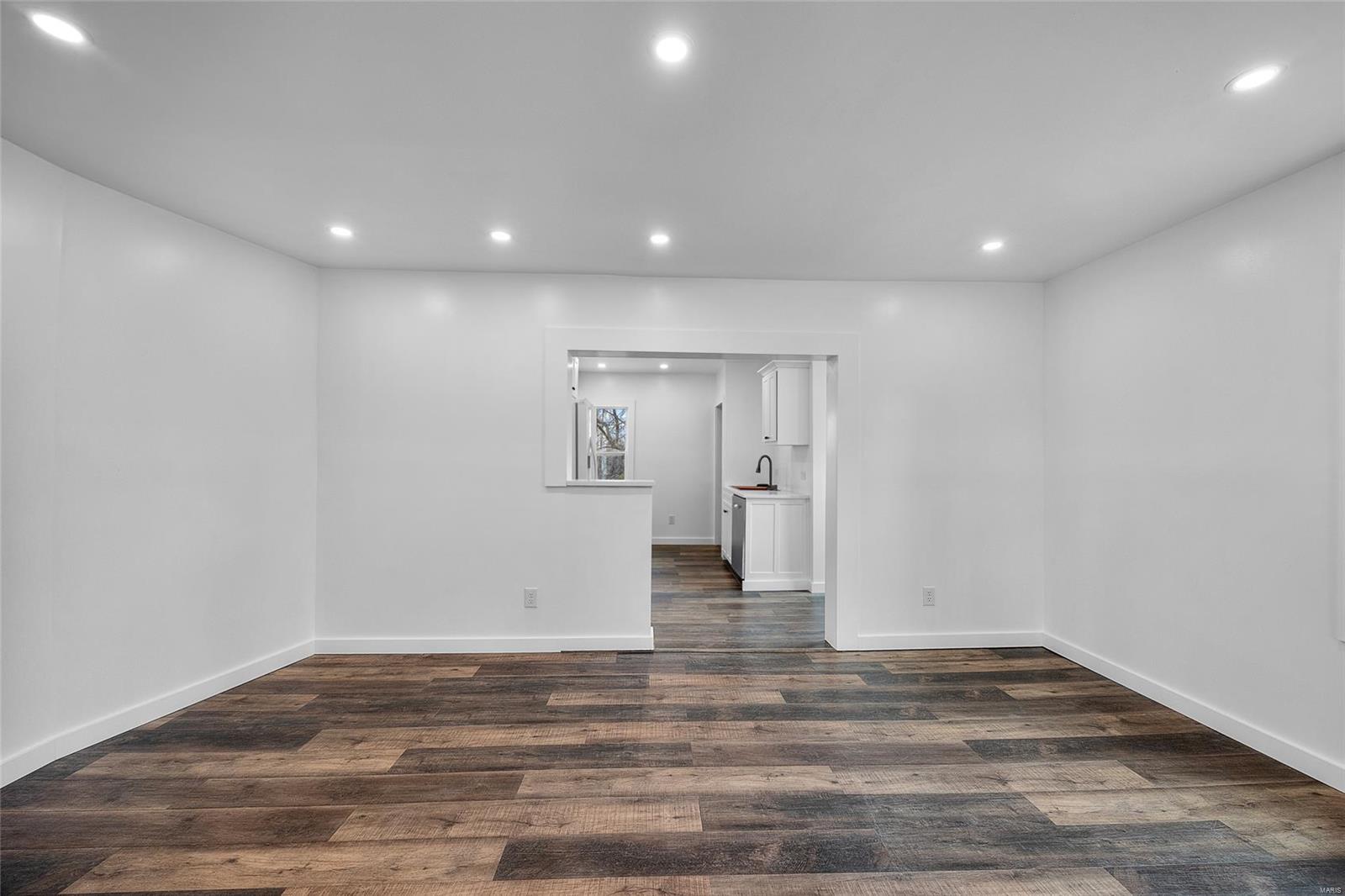 306 Main Street Herculaneum, MO 63048 - Photo 8 of 29