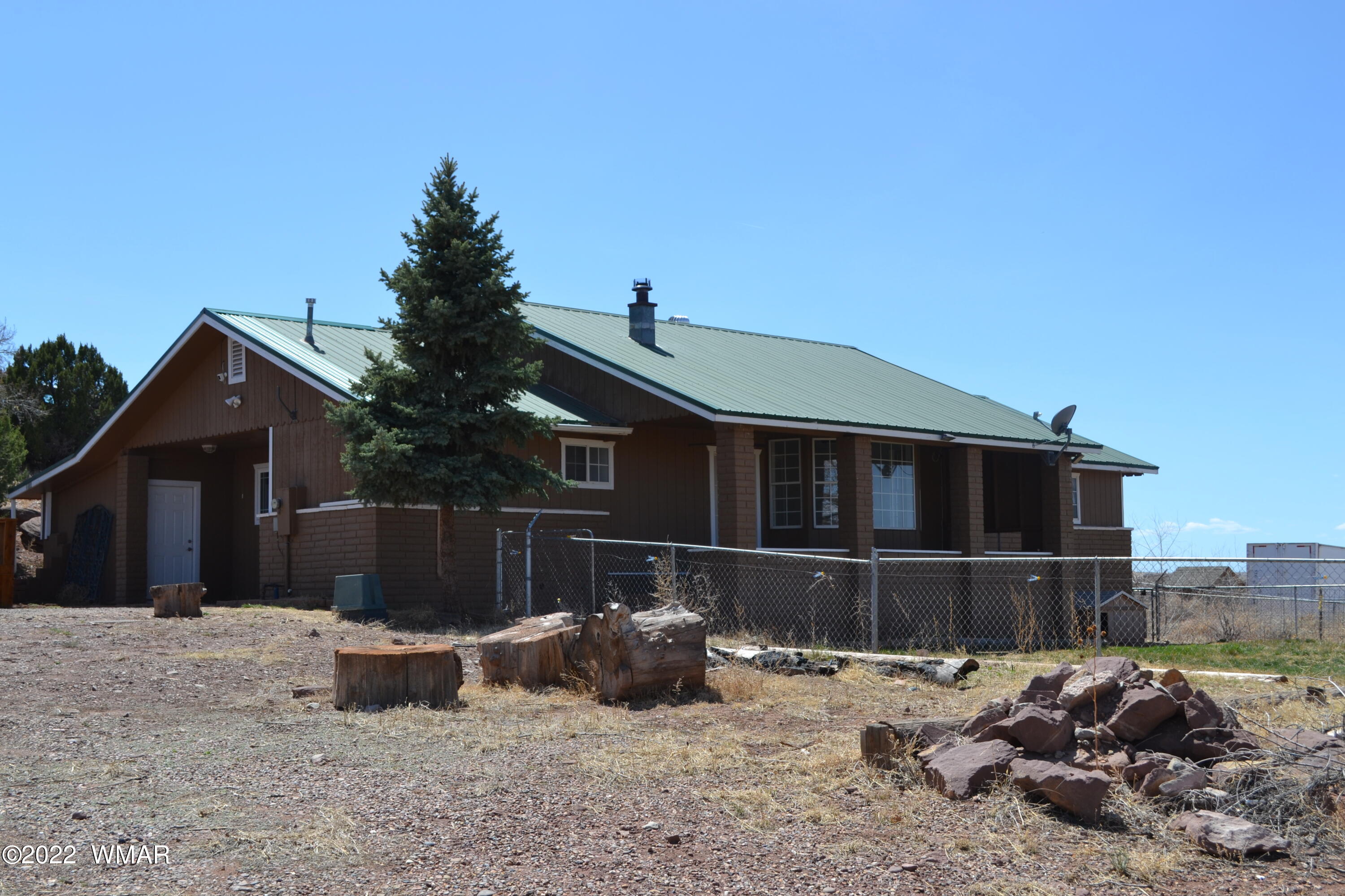 322 1000th Street East Taylor, AZ 85939 - Photo 1 of 47