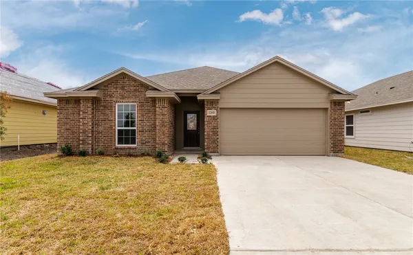 $2,350 | 1269 Thames Chase Drive, Corpus Christi, TX 78415