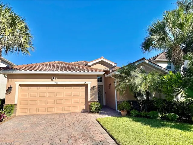 $520,000 | 1963 Fairmont Lane, Naples, FL 34120