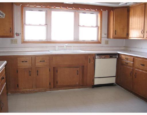 1267 Mercer Grove City Road Mercer, PA 16137 - Photo 3 of 8 Kitchen.