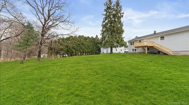 $659,000 | 77 Friendly Road, Mahopac, NY 10541