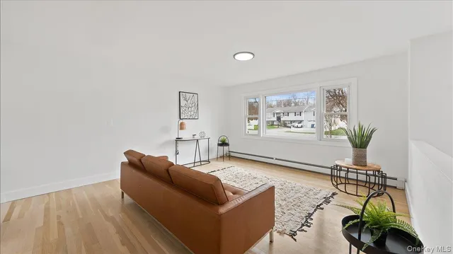 $659,000 | 77 Friendly Road, Mahopac, NY 10541