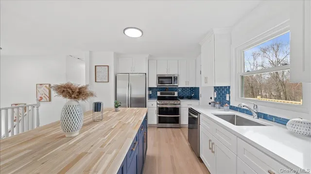 $659,000 | 77 Friendly Road, Mahopac, NY 10541