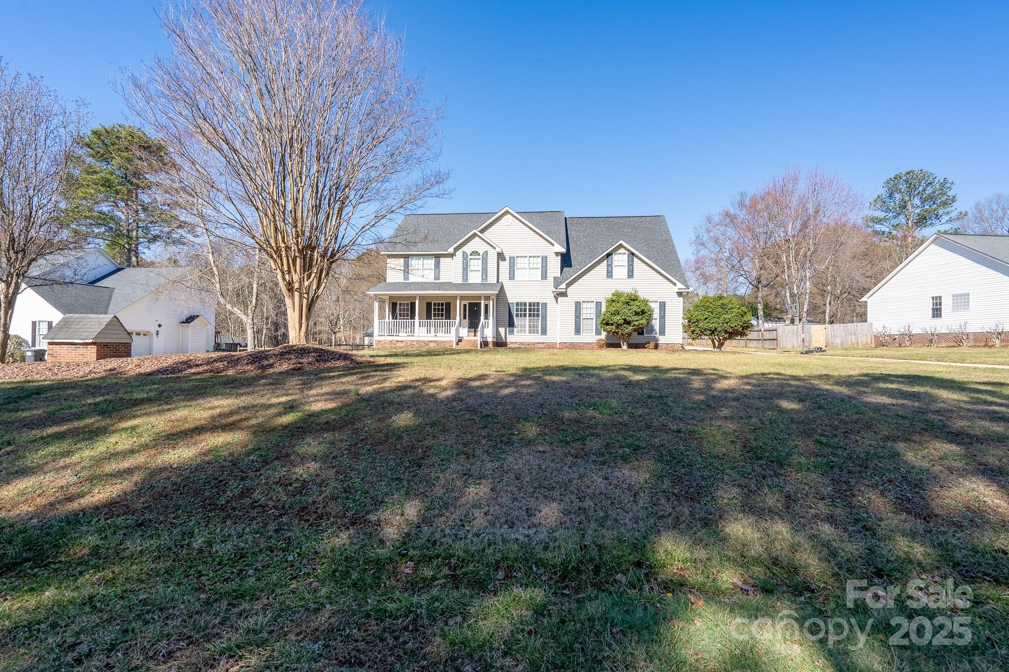 280 Bonaventure Drive Salisbury, NC 28147 - Photo 48 of 48 a front view of residential houses with yard and green space