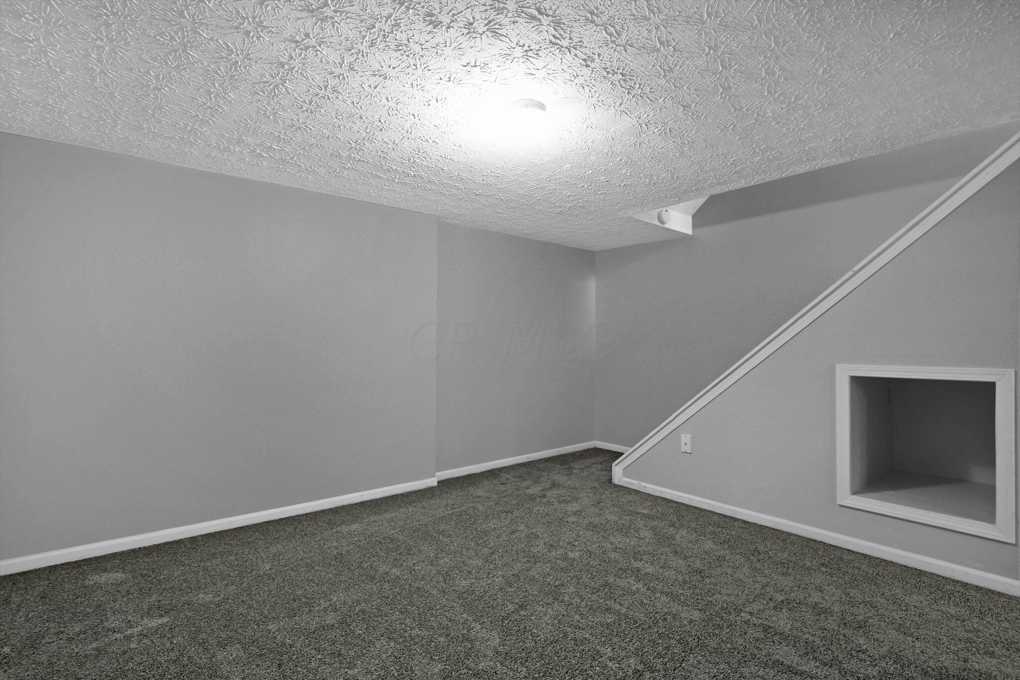 1882 Billingsley Road Columbus, OH 43235 - Photo 20 of 25 20-web-or-mls-1882-billingsley-rd