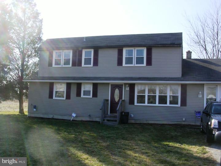 529 Tansboro Road Berlin, NJ 08009 - Photo 2 of 25 Exterior Front
