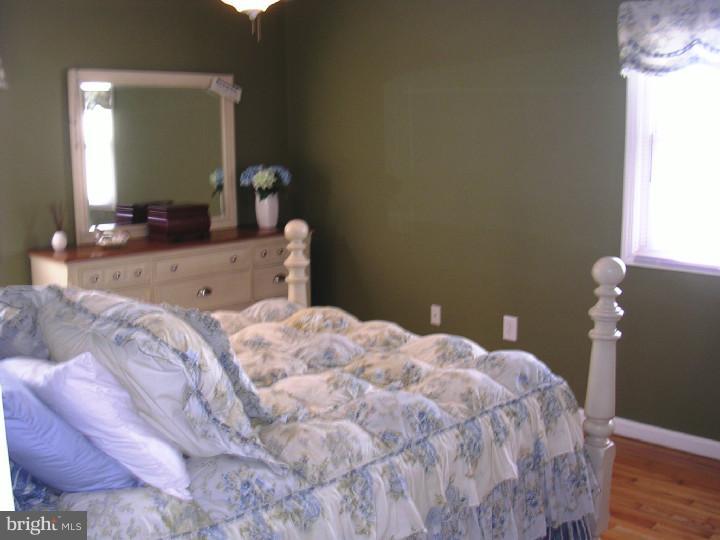 529 Tansboro Road Berlin, NJ 08009 - Photo 14 of 25 Bedroom