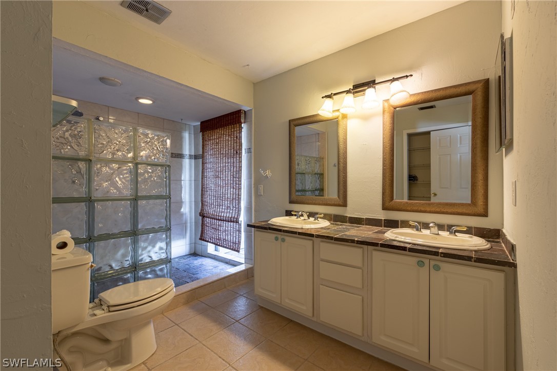 9040 Pomelo Road West Fort Myers, FL 33967 - Photo 30 of 35 Gallery Image 30