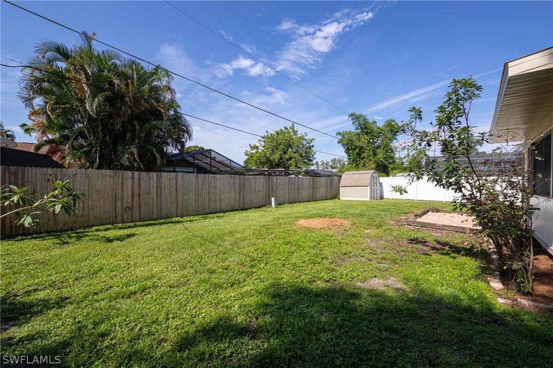 9040 Pomelo Road West Fort Myers, FL 33967 - Photo 5 of 35 Gallery Image 5