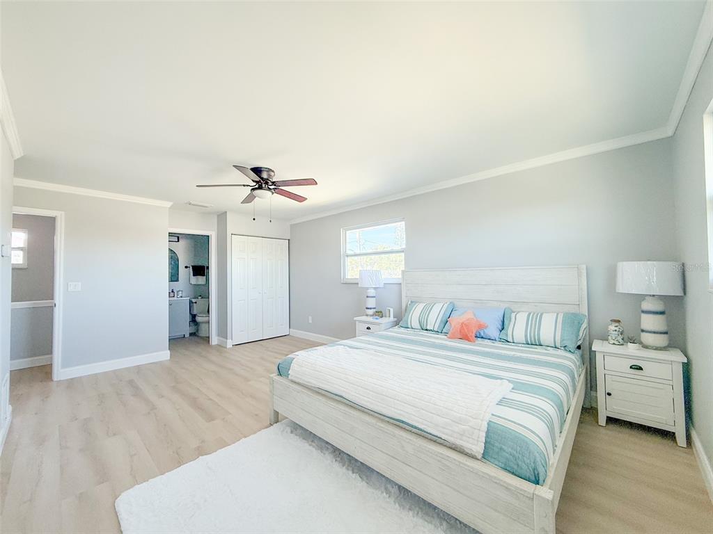 13290 3rd Street East Madeira Beach, FL 33708 - Photo 14 of 28