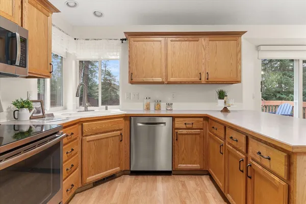 $548,000 | 16920 North Woodcrest Court, Colbert, WA 99005