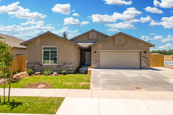 $488,800 | 5528 Muir Peak Road, Redding, CA 96002