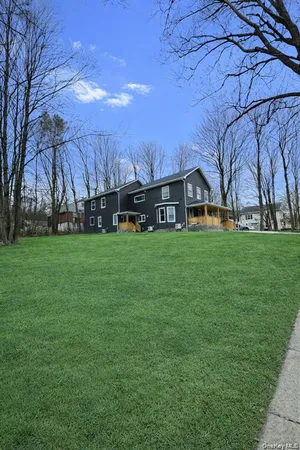 $2,300 | 45 Clinton Avenue, Unit 1, Monticello, NY 12701