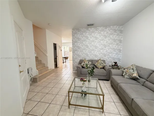 $3,350 | 11416 Northwest 43rd Terrace, Doral, FL 33178