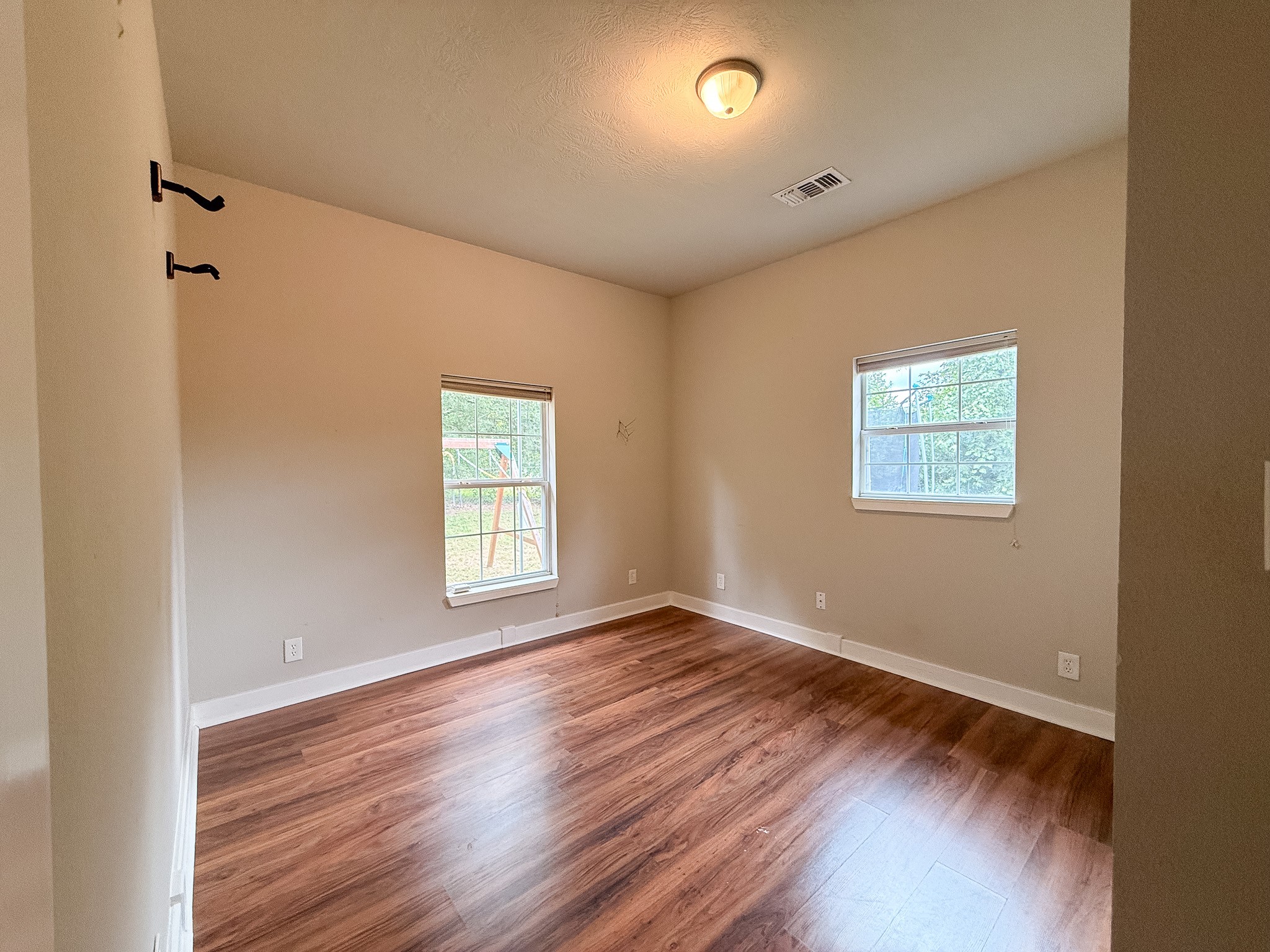 209 Joseph Street Brenham, TX 77833 - Photo 7 of 14