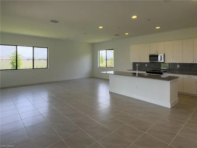 $3,295 | 5286 Nevola Ave Avenue, Immokalee, FL 34142