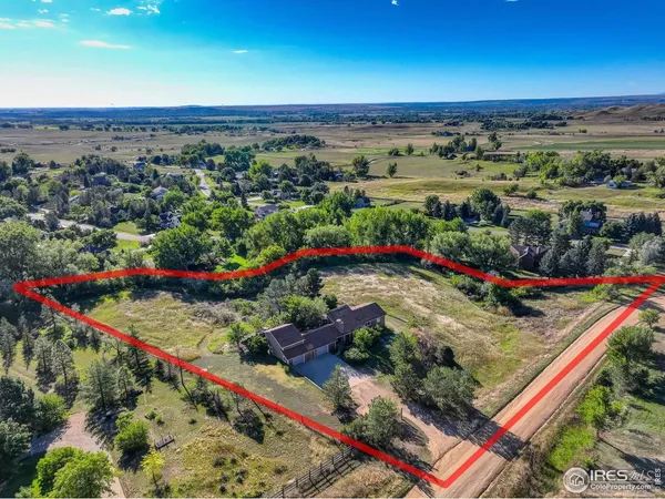 a view of livingroom with furniture and a flat screen tv