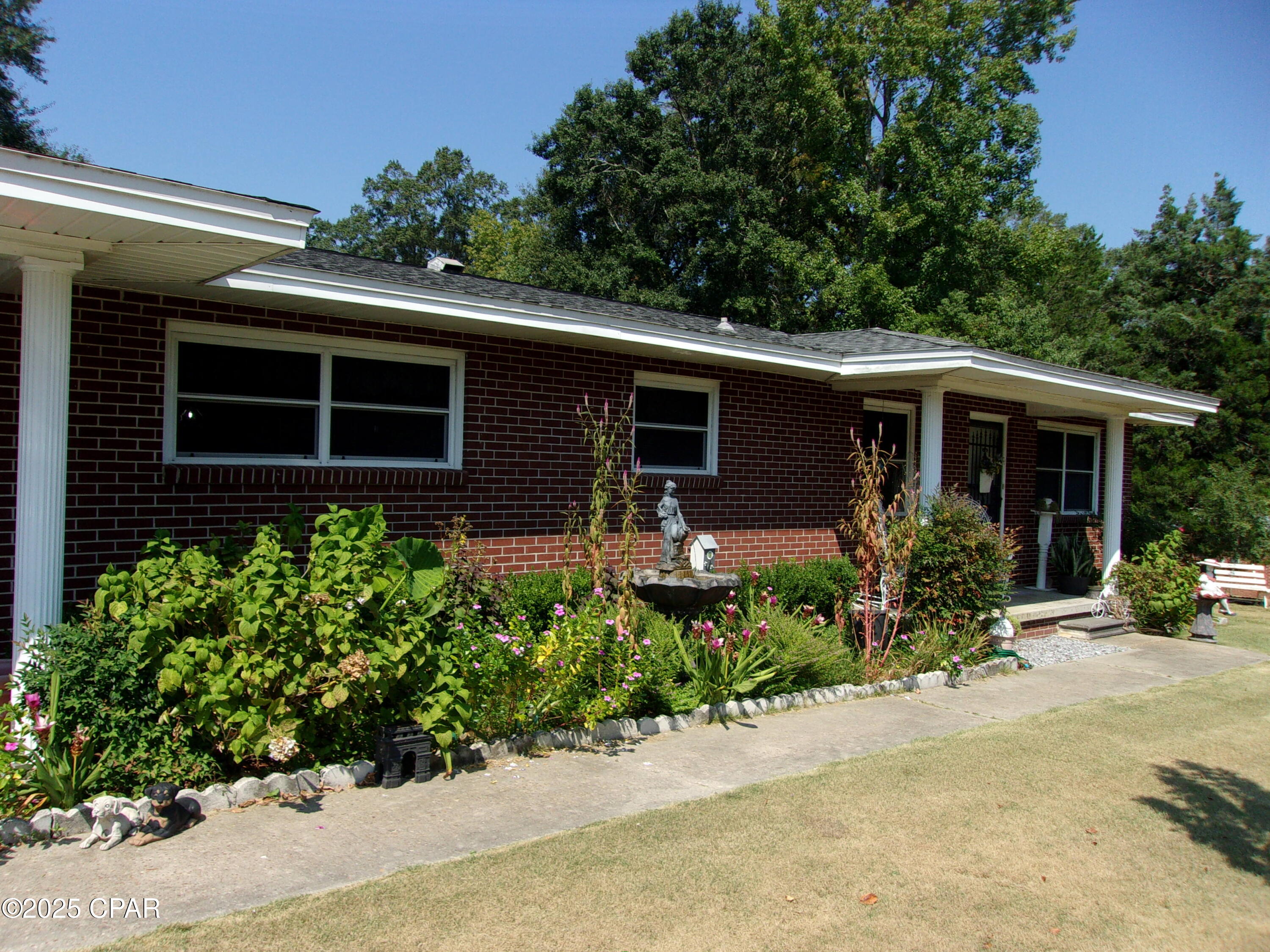 703 South Weeks Street Bonifay, FL 32425 - Photo 47 of 53