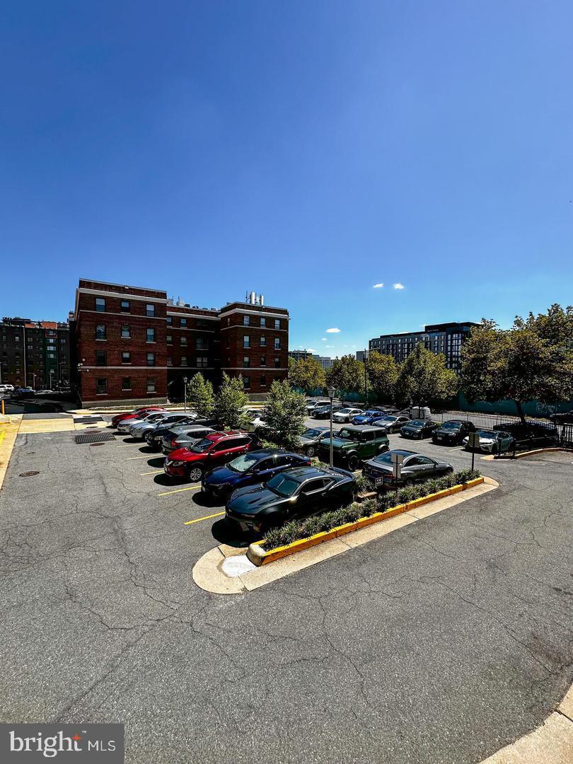 80 New York Avenue Northwest, Unit 402 Washington, DC 20001 - Photo 32 of 34