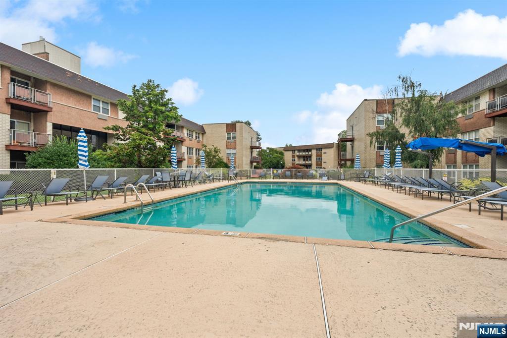1111 River Road, Unit C32 Edgewater, NJ 07020 - Photo 22 of 22 Gallery Image 22