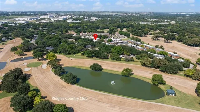 a view of a small yard