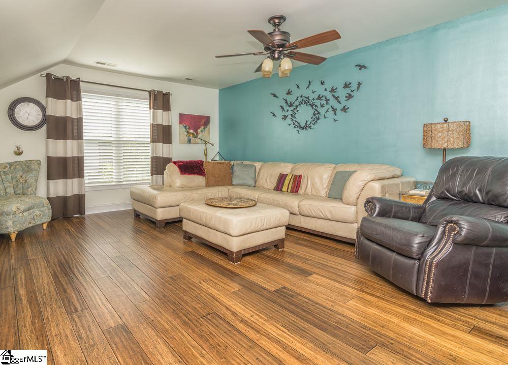 11 Summer Hill Road Simpsonville, SC 29681 - Photo 31 of 36 Gallery Image 31
