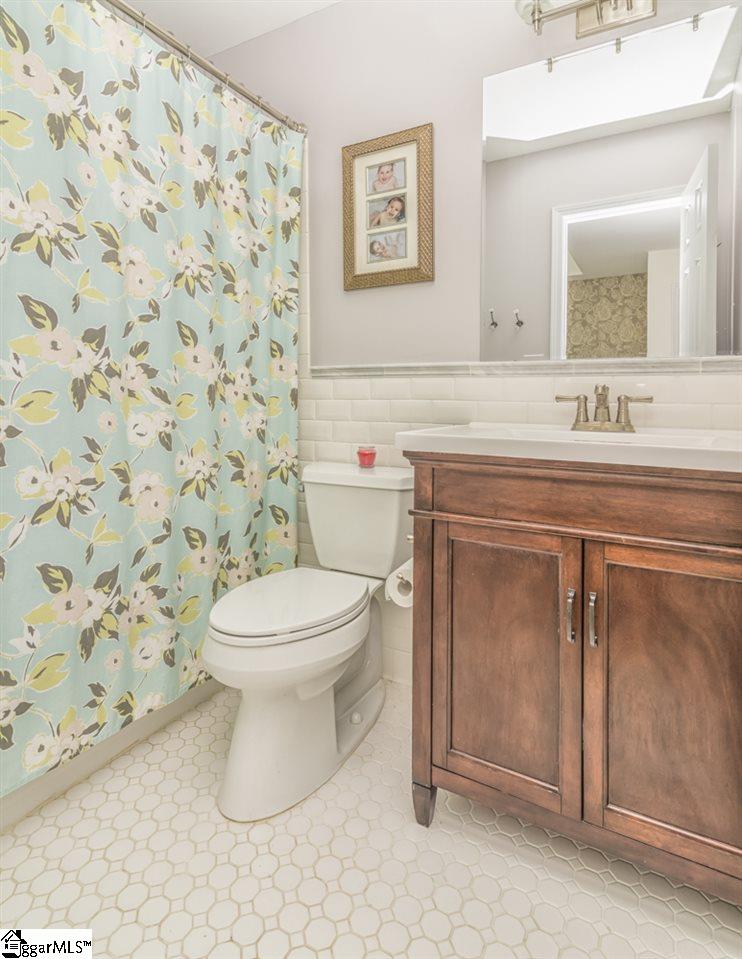11 Summer Hill Road Simpsonville, SC 29681 - Photo 32 of 36 Gallery Image 32