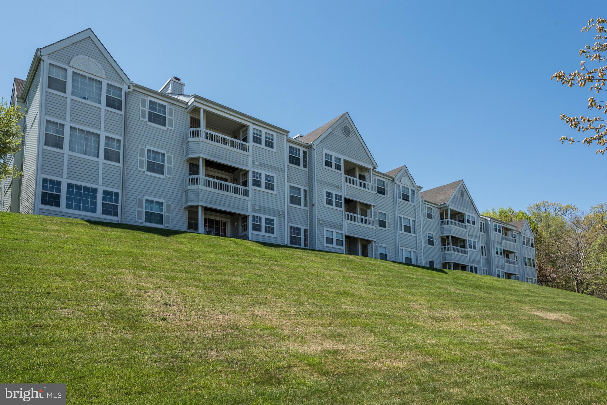8382 Montgomery Run Road, Unit H Ellicott City, MD 21043 - Photo 26 of 28 Exterior (Rear)