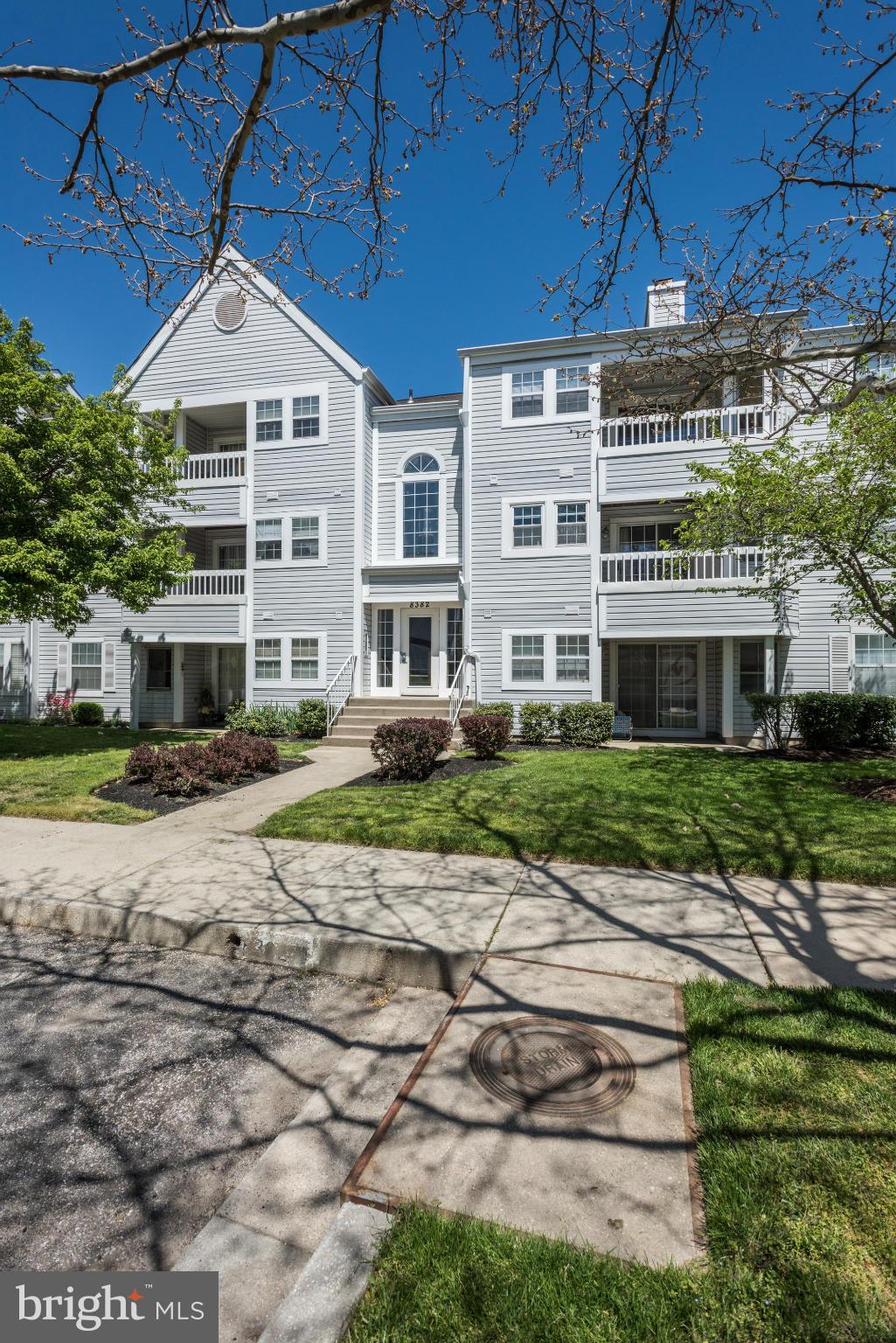 8382 Montgomery Run Road, Unit H Ellicott City, MD 21043 - Photo 28 of 28 Exterior (Front)