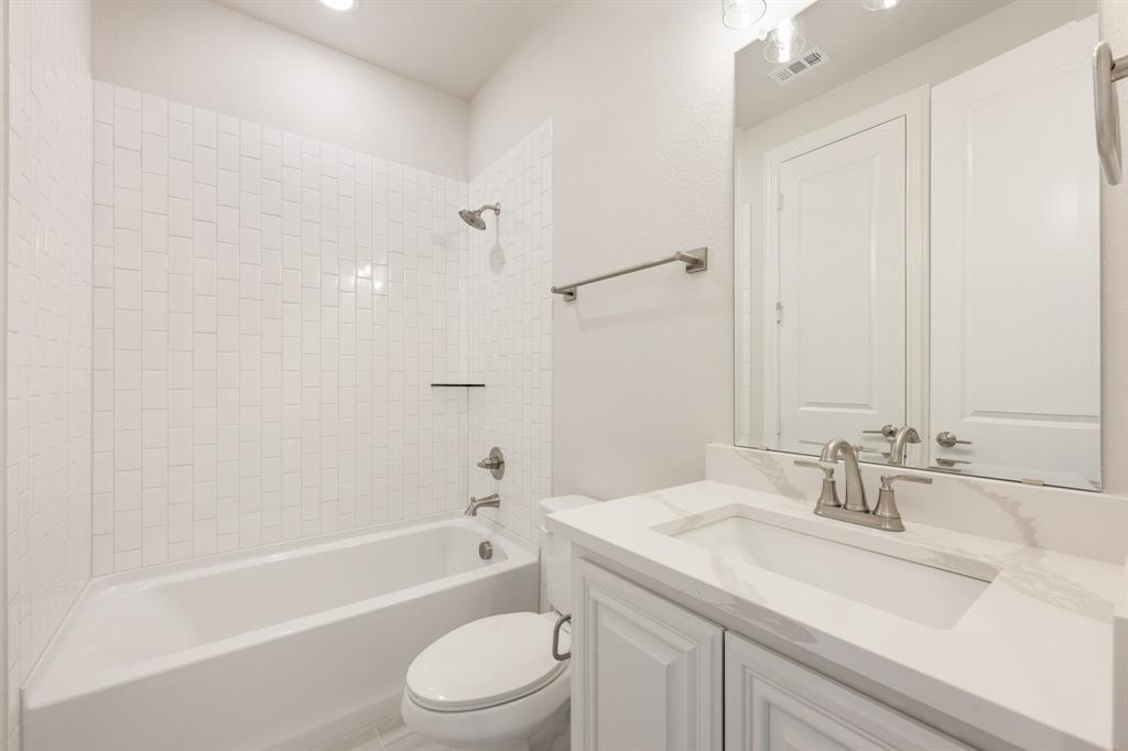 5413 Stone Lane Midlothian, TX 76065 - Photo 8 of 40