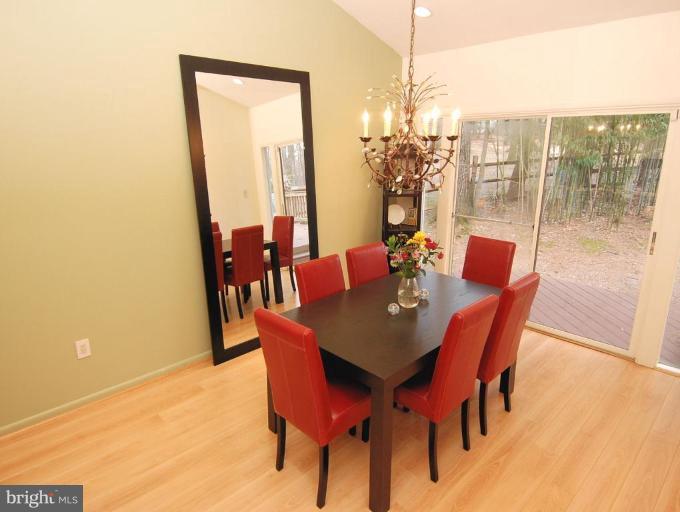 12367 Lima Lane Reston, VA 20191 - Photo 8 of 27 Dining Room #2