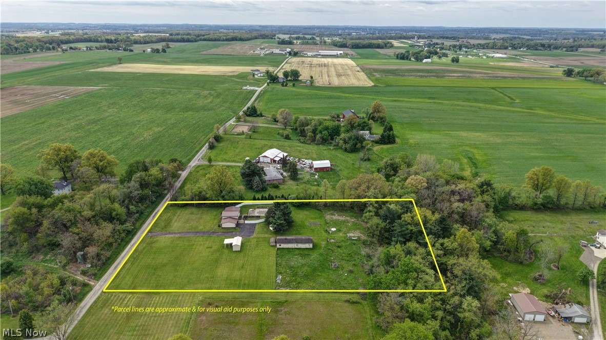 9316 Baer Road Marshallville, OH 44645 - Photo 3 of 49