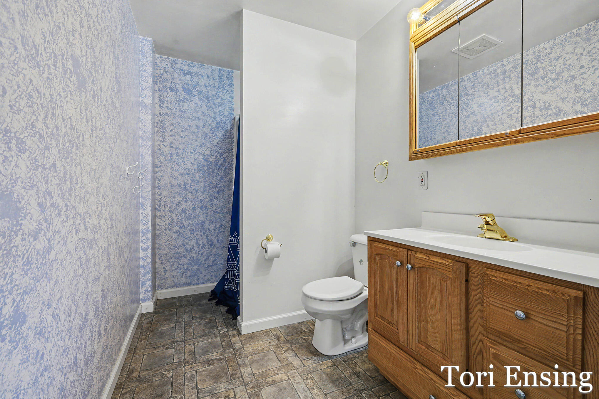 4654 Woods Road Sidney, MI 48885 - Photo 33 of 42 IMG_1100