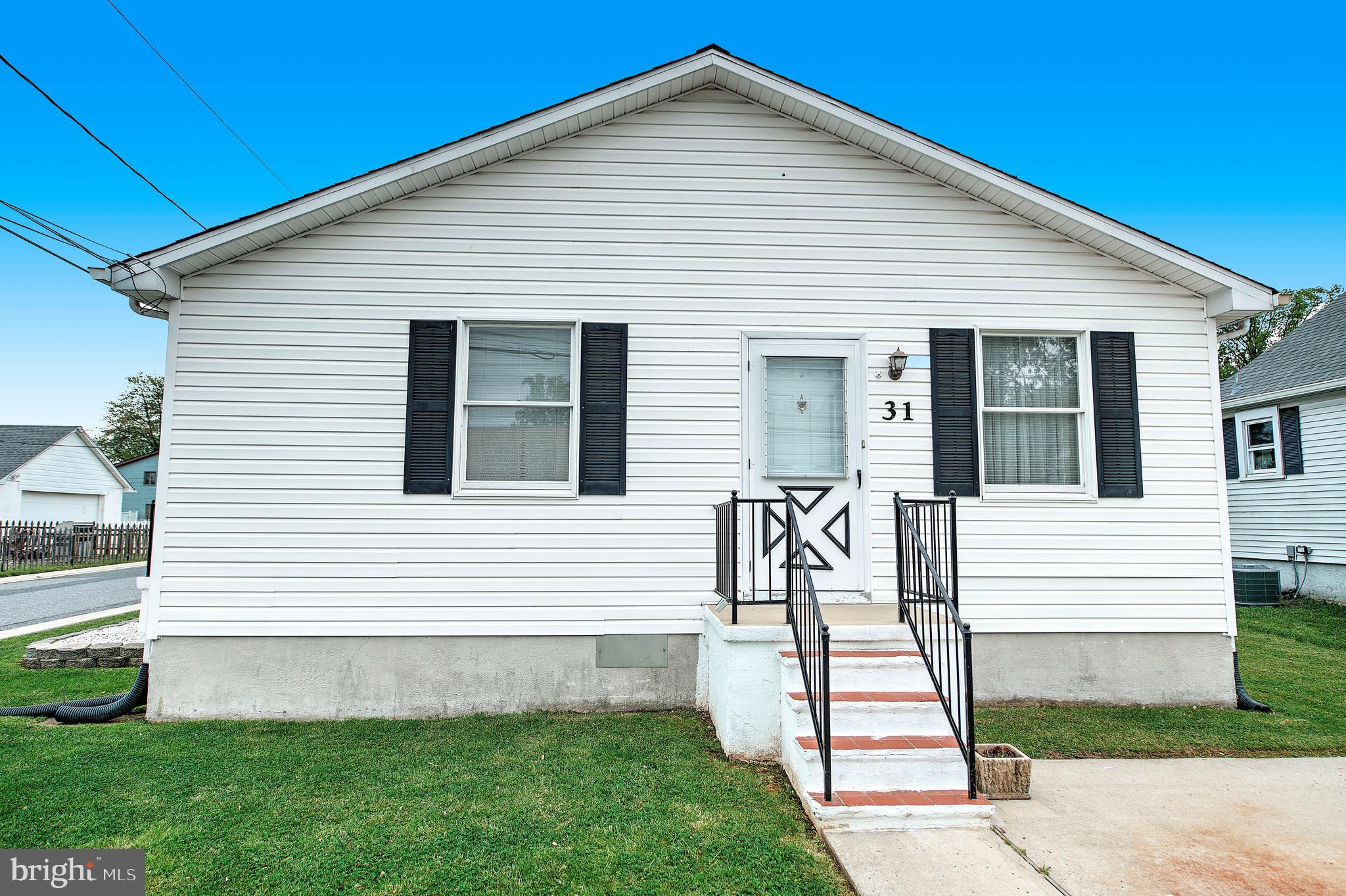 31 Cliffwood Road Baltimore, MD 21206 - Photo 3 of 33 Gallery Image 3