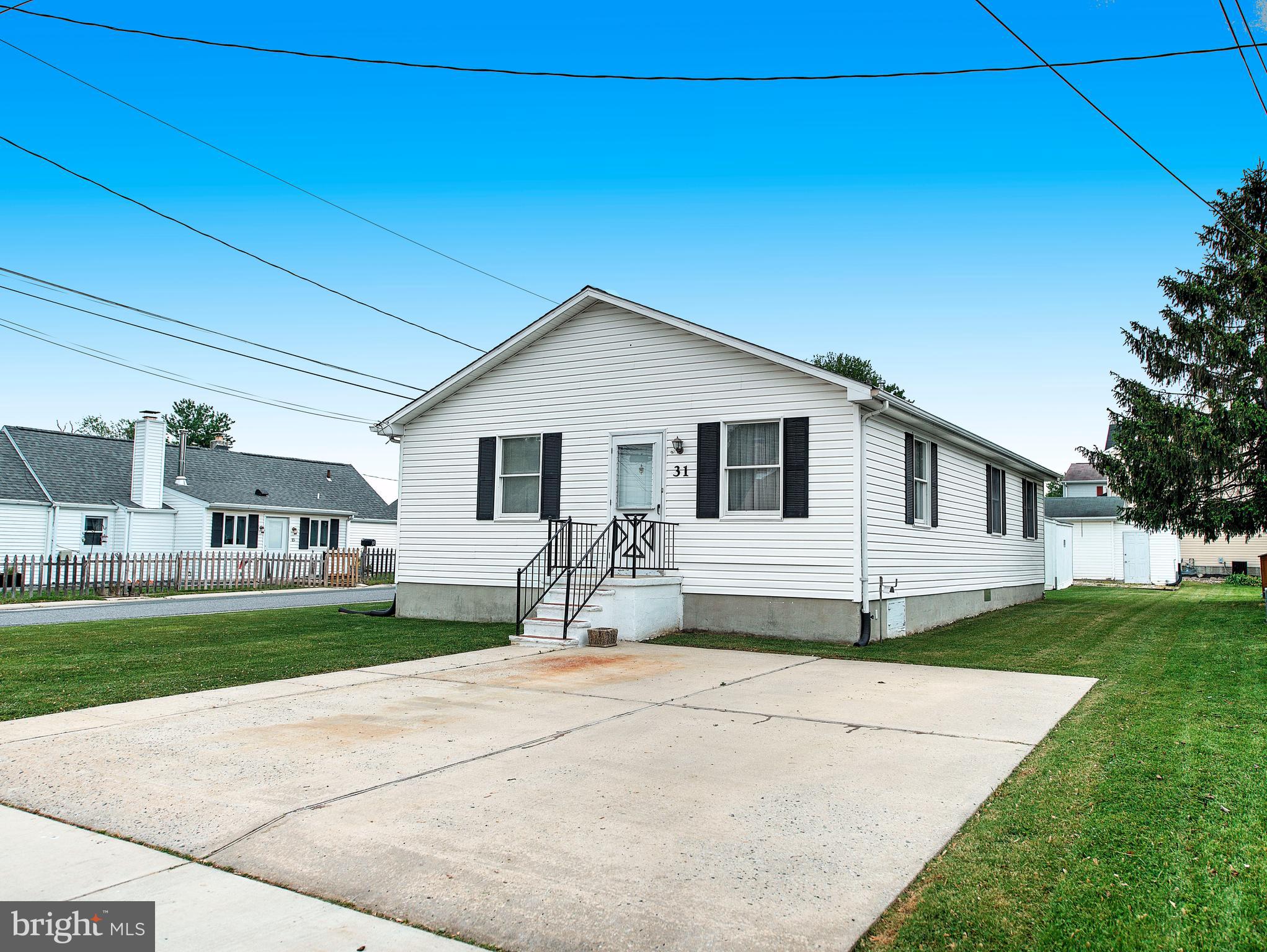 31 Cliffwood Road Baltimore, MD 21206 - Photo 4 of 33 Gallery Image 4